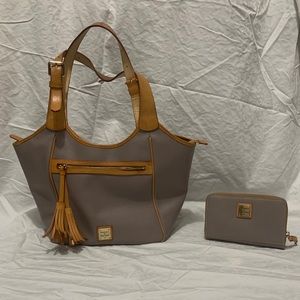 Dooney & Bourke Wexford Leather Hobo w/ Wallet